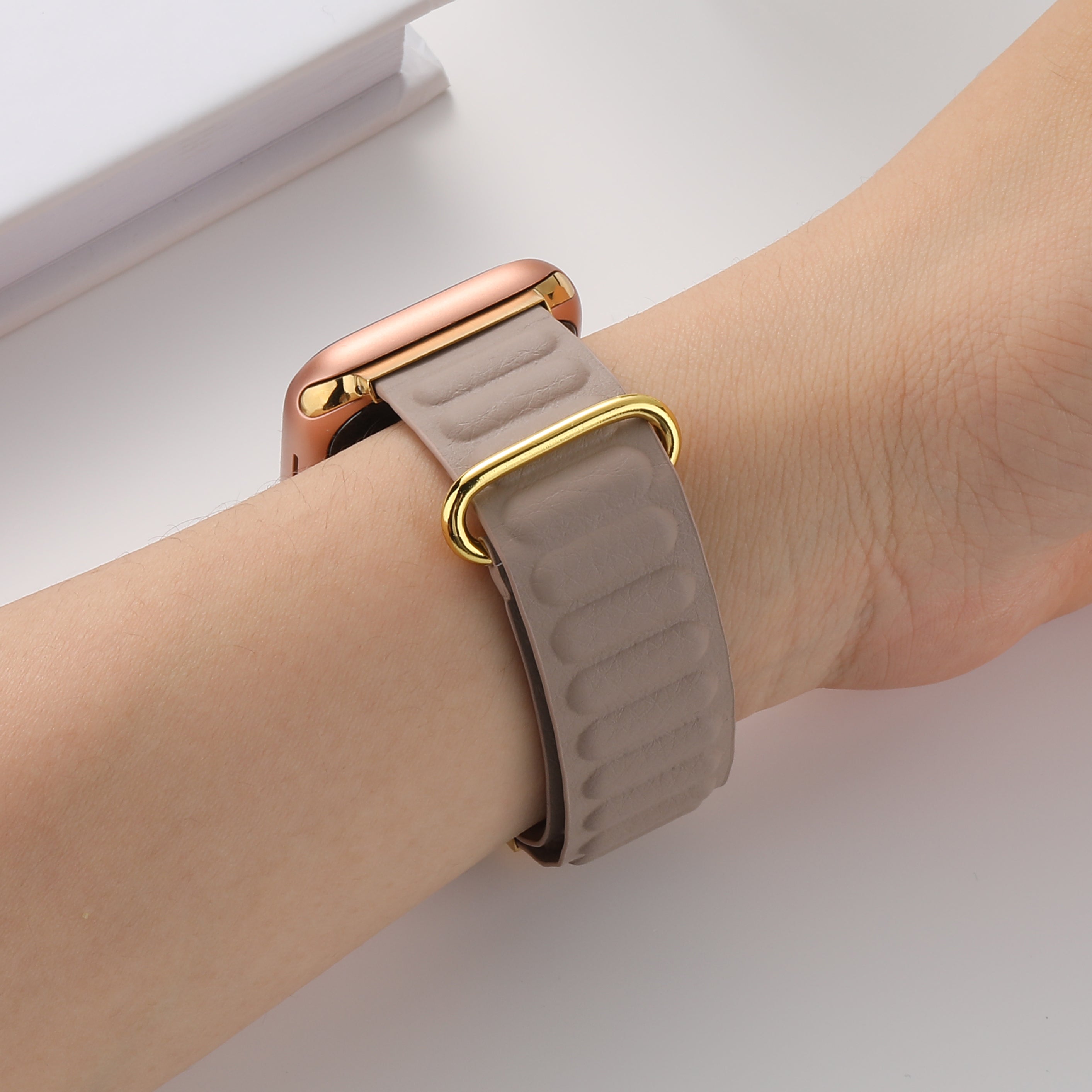 Apple Watch Magnetic Genuine Leather Watch Band (LSXSHD-010)