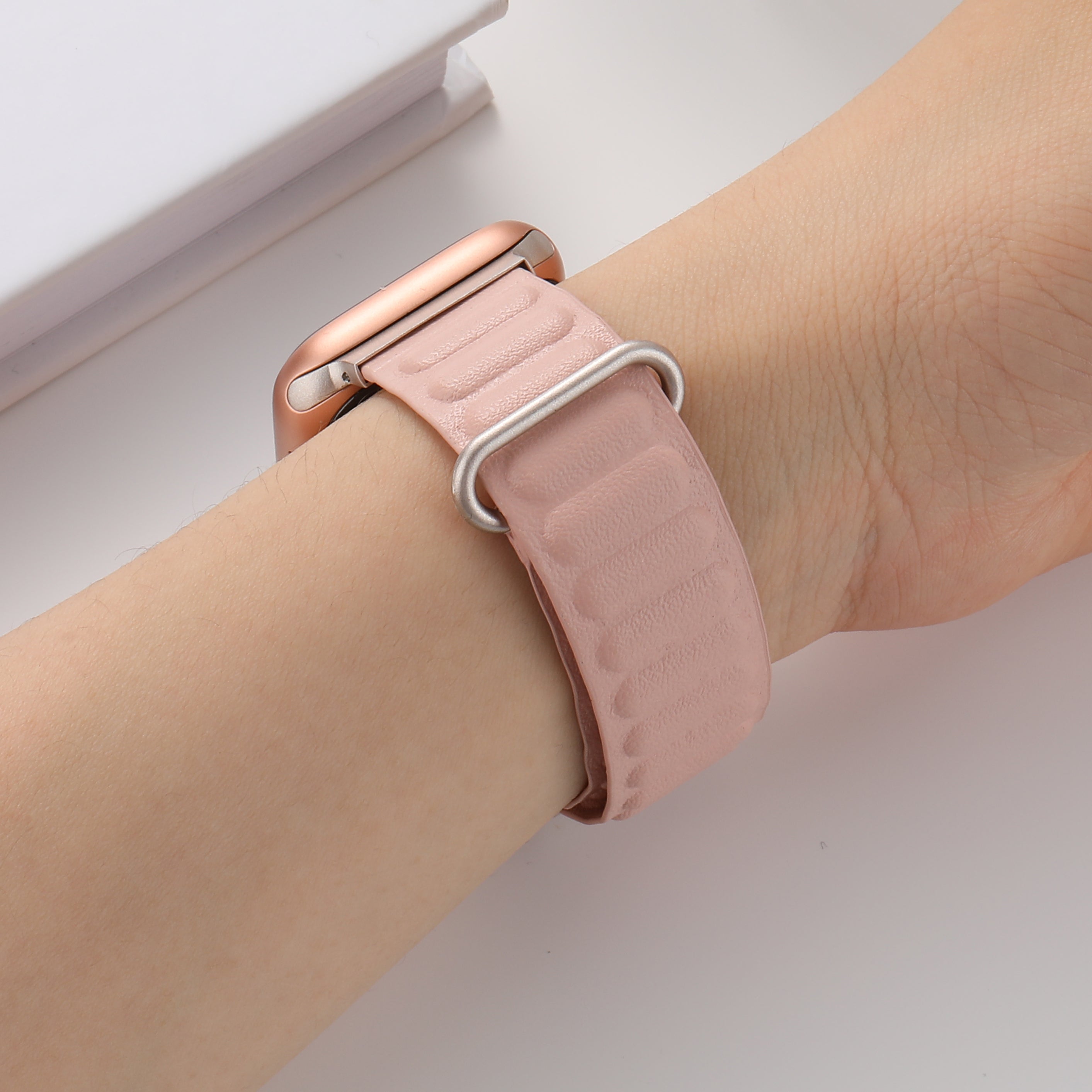 Apple Watch Magnetic Genuine Leather Watch Band (LSXSHD-010)